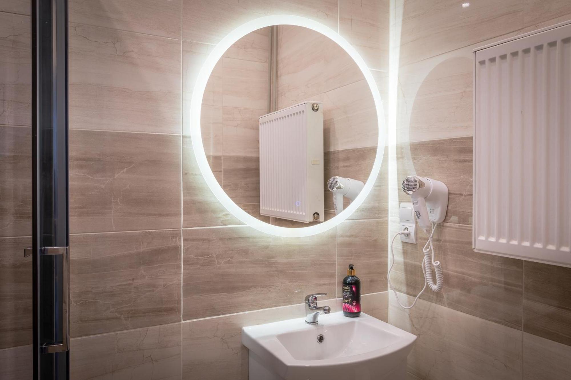 70S Guest Room Krakow Luaran gambar